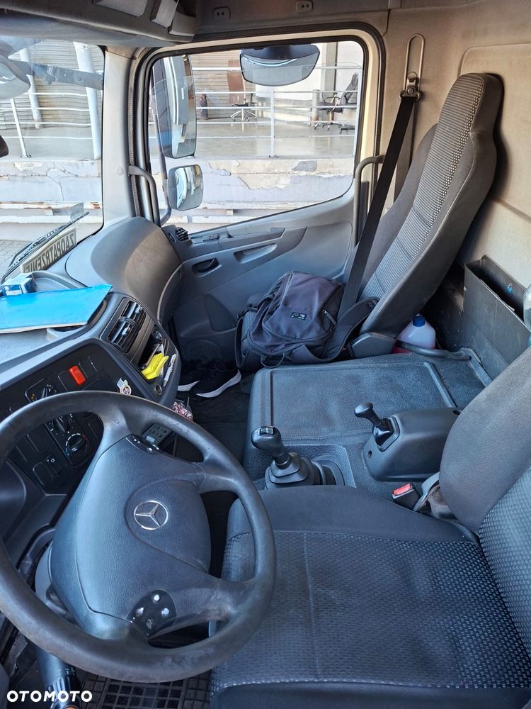Mercedes-Benz ATEGO - 10