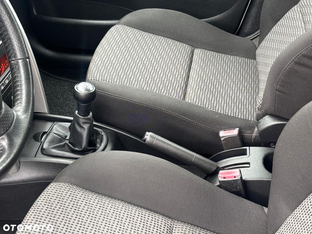 Peugeot 207 120 Premium - 20