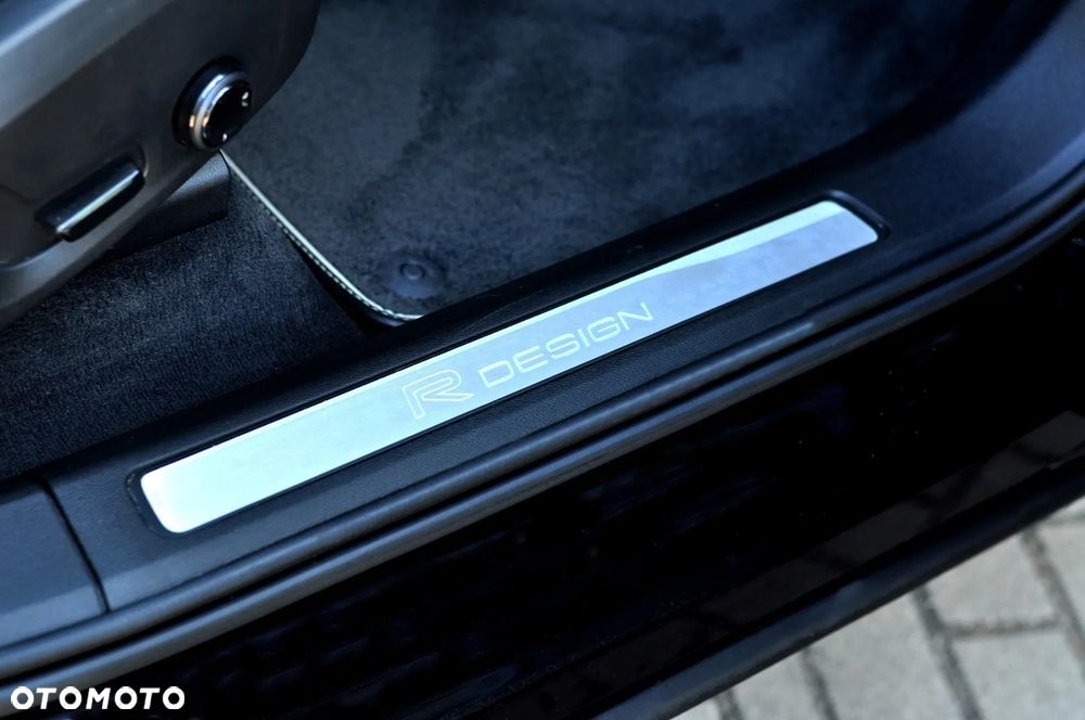 Volvo XC 60 T5 R-Design - 20