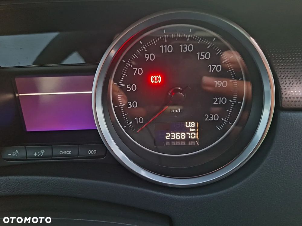 Peugeot 508 BlueHDi 150 Stop&Start Business-Line - 27