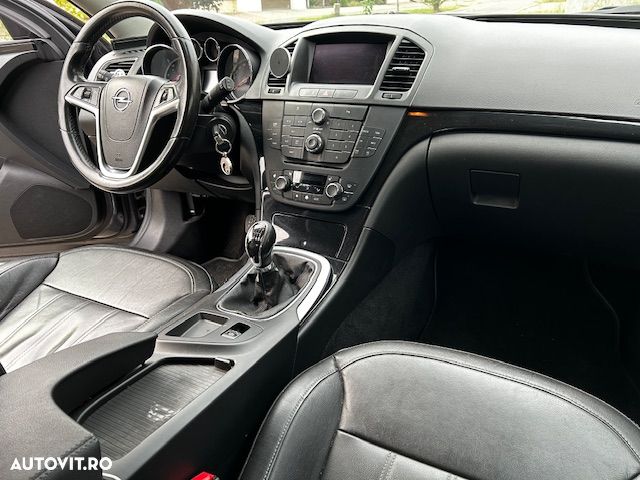 Opel Insignia 2.0 CDTI ECOFlex - 10