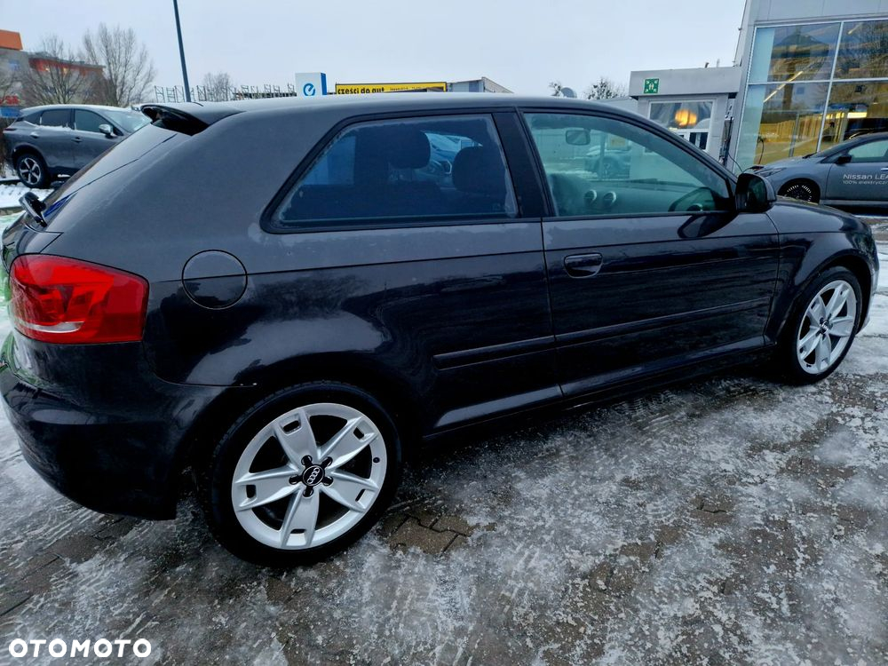 Audi A3 1.4 TFSI S line Sportpaket - 12