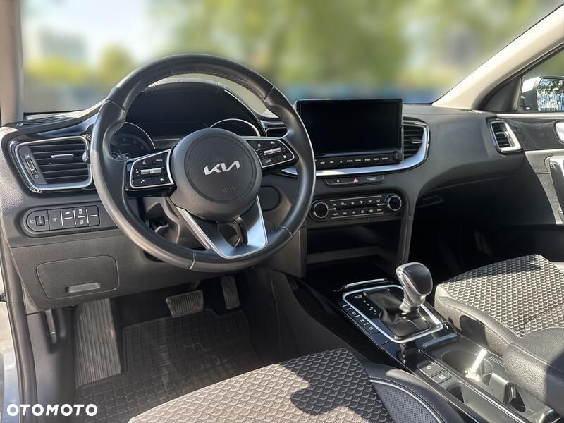 Kia XCeed 1.5 T-GDI L DCT - 10