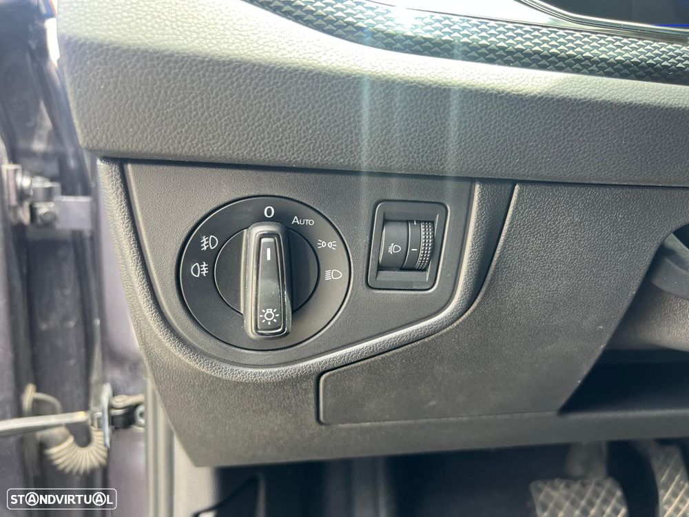 VW Polo 1.0 TSI Urban DSG - 15