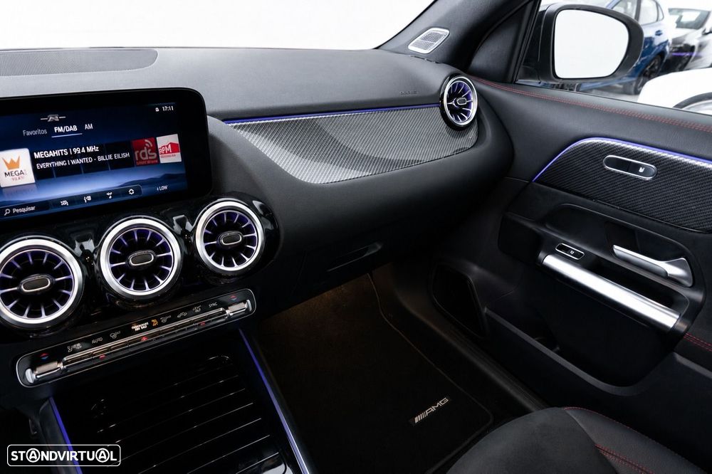 Mercedes-Benz GLA 200 d AMG Line - 18