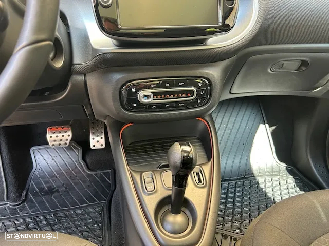 Smart ForFour EQ prime edition nightsky - 6