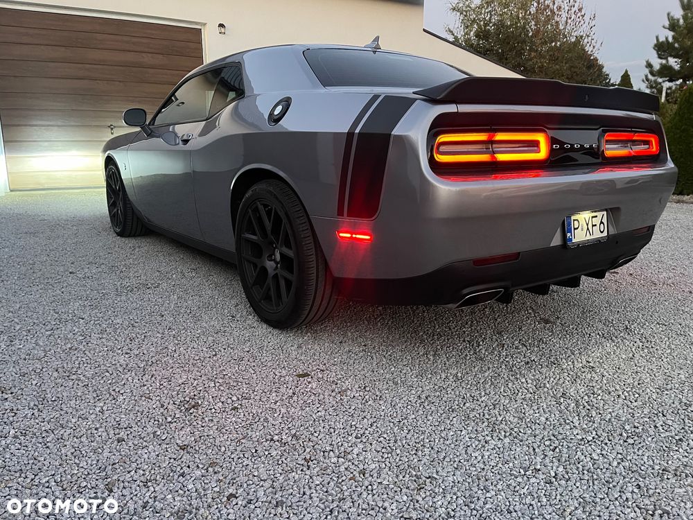 Dodge Challenger Automatik 392 Hemi Scat Pack Shaker - 4