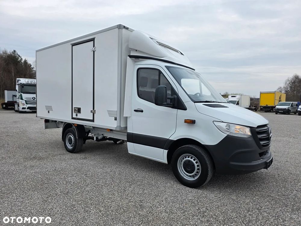 Mercedes-Benz Sprinter chłodnia mroźnia 316  Thermo king + zasilanie elektryczne