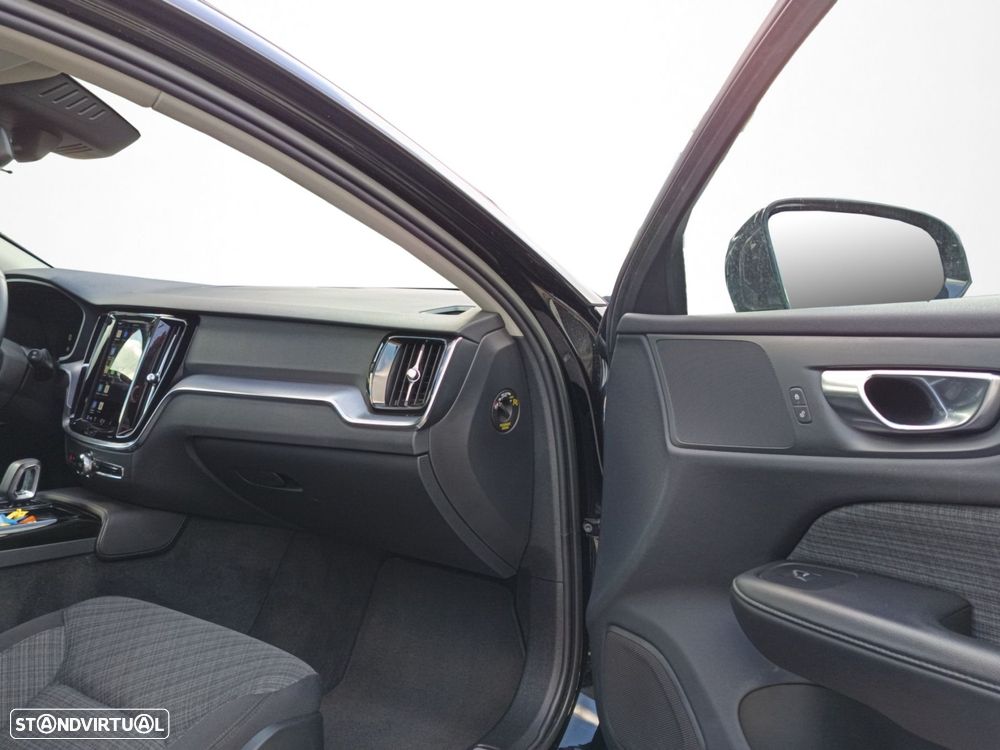 Volvo V60 2.0 T6 AWD TE Essential - 50