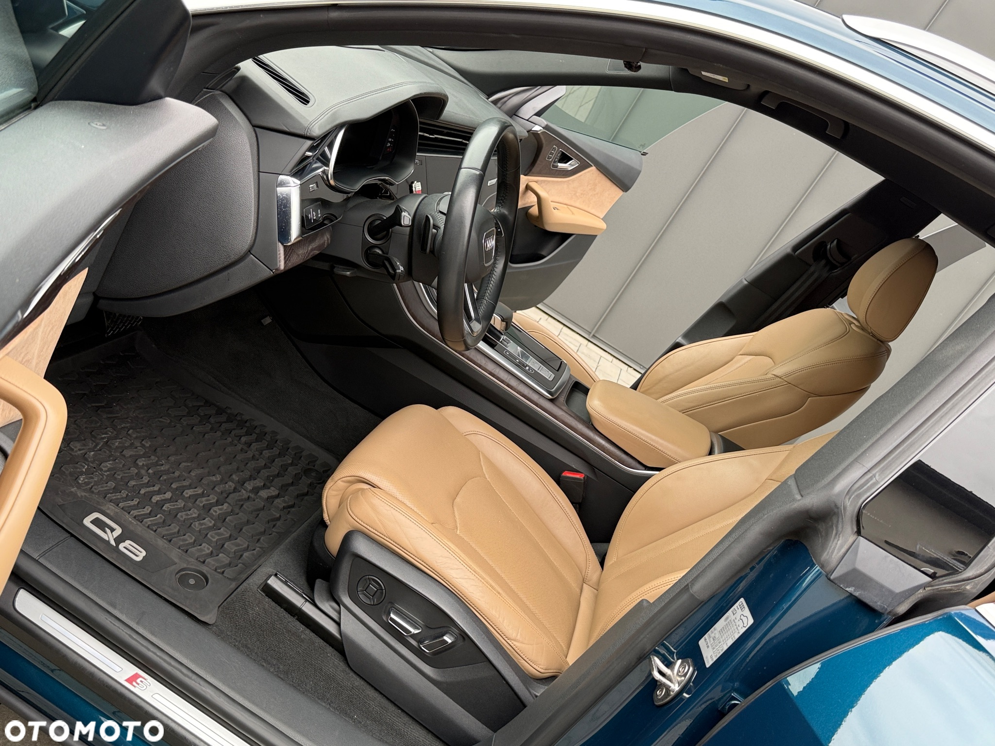 Audi Q8 - 7