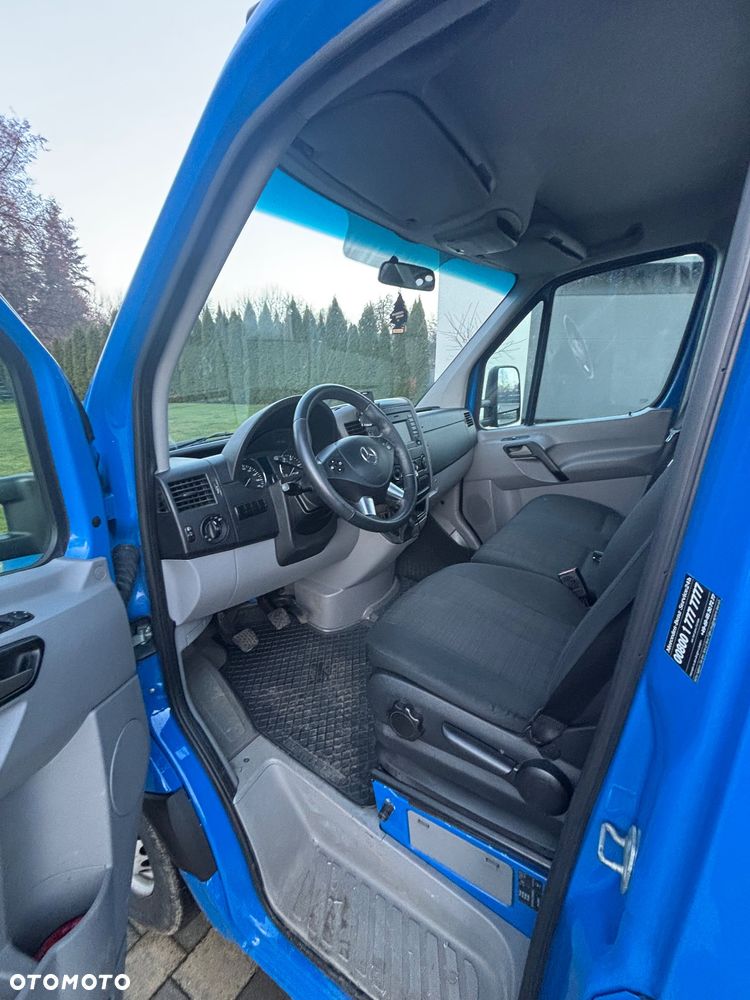 Mercedes-Benz Sprinter - 6