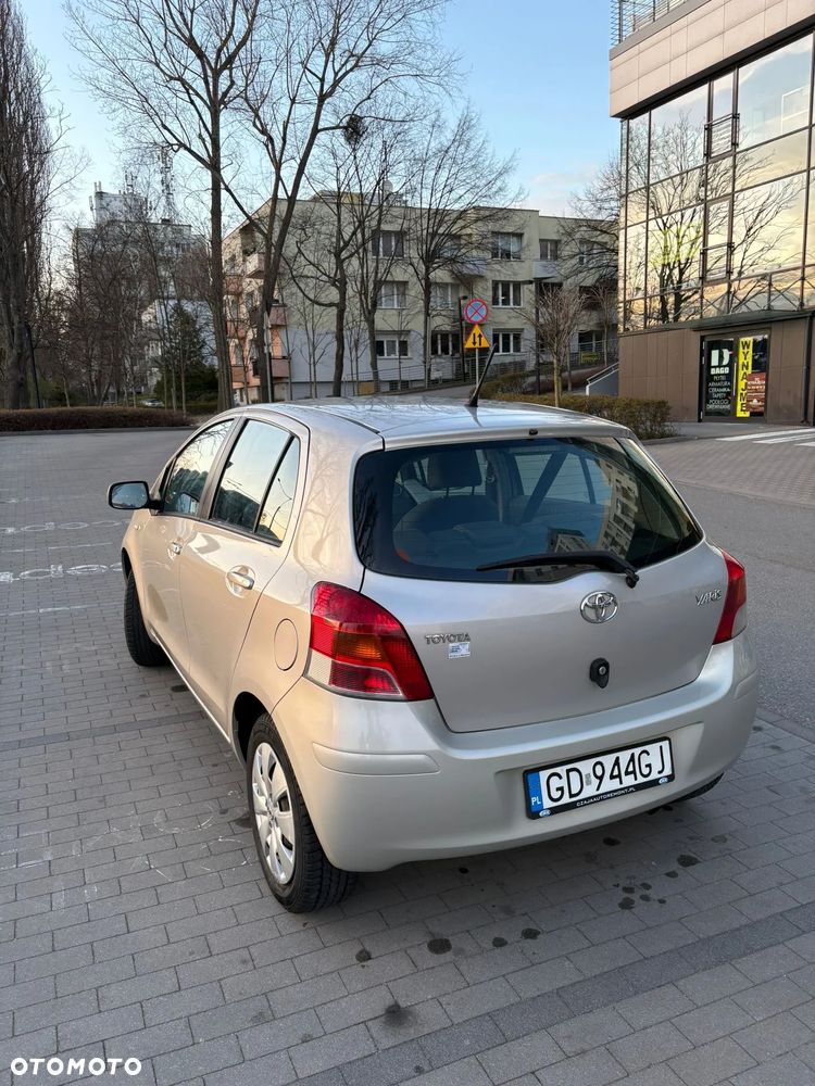 Toyota Yaris 1.33 Luna - 13