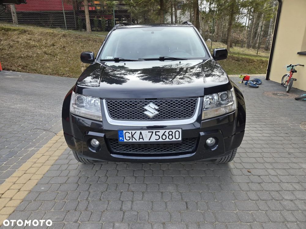 Suzuki Grand Vitara 2.0 Club Family - 3