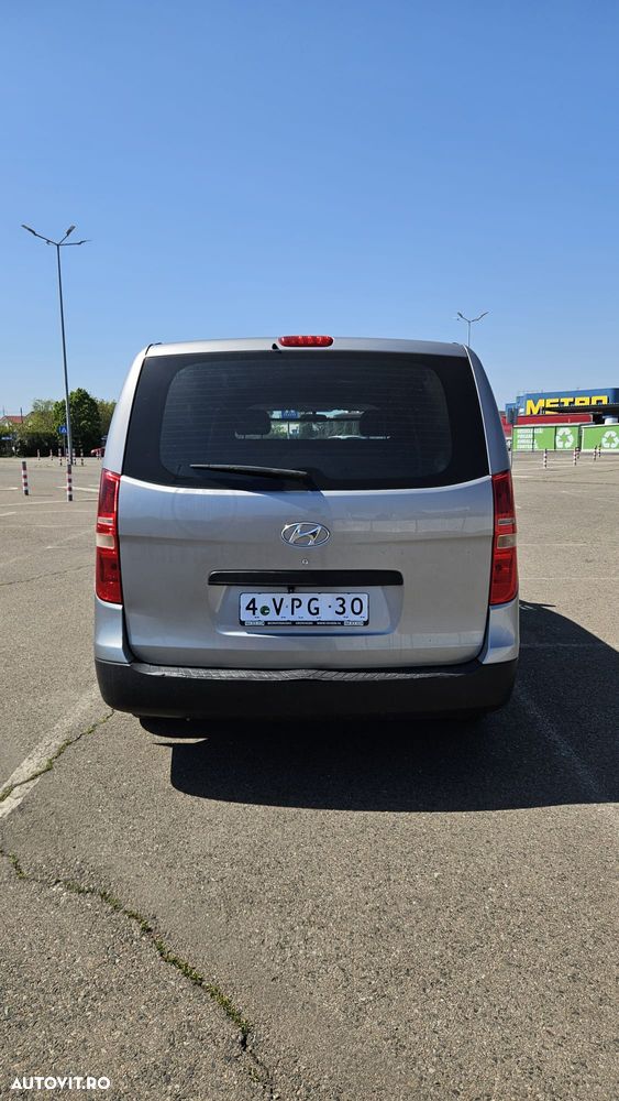 Hyundai H-1 Cargo teilverglast DF - 5