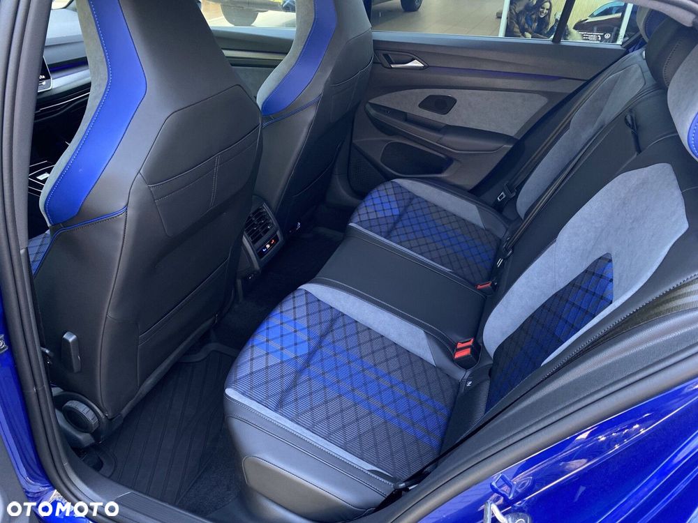 Volkswagen Golf 2.0 TSI 4Motion R DSG - 31