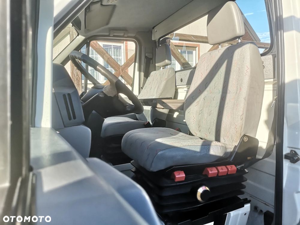 Volkswagen LT 35 2.5 SDI - 9