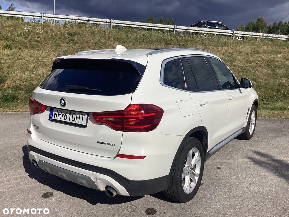 BMW X3 xDrive30i xLine - 23