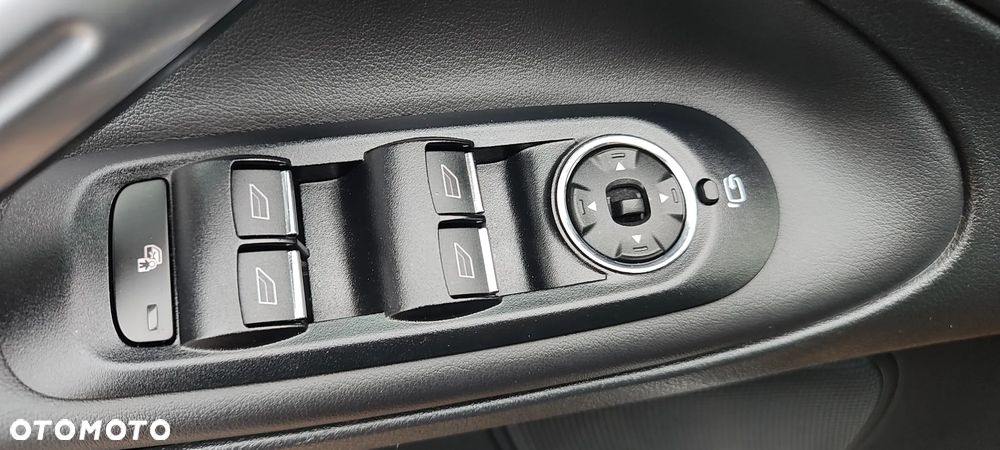 Ford S-Max 2.0 TDCi DPF Titanium MPS6 - 31
