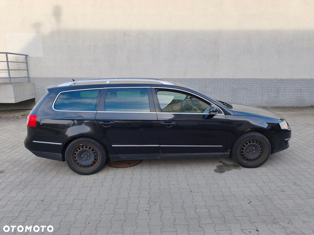 Volkswagen Passat 2.0 TDI DSG Highline - 10