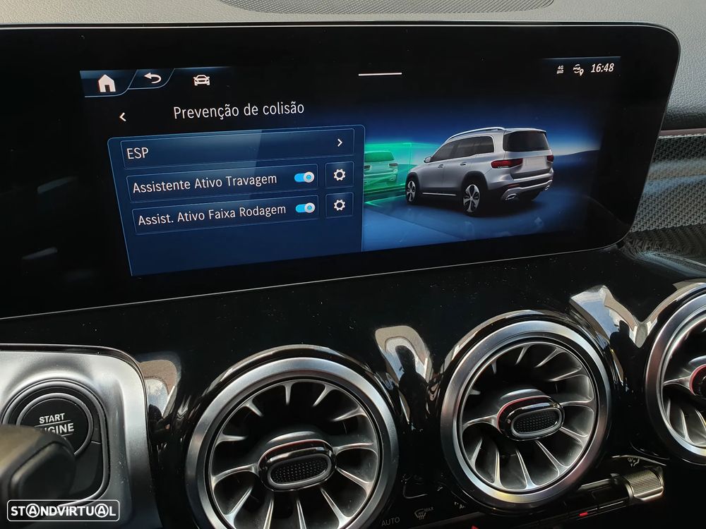 Mercedes-Benz GLB 200 d AMG Line - 14