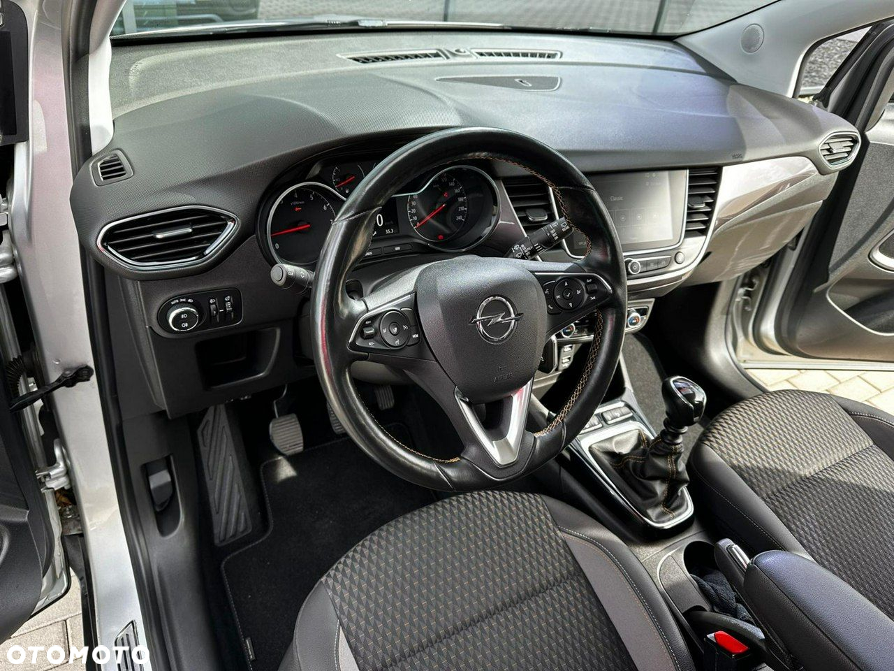 Opel Crossland X 1.2 Start/Stop Innovation - 11