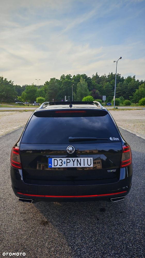 Skoda Octavia 2.0 TDI RS DSG - 6