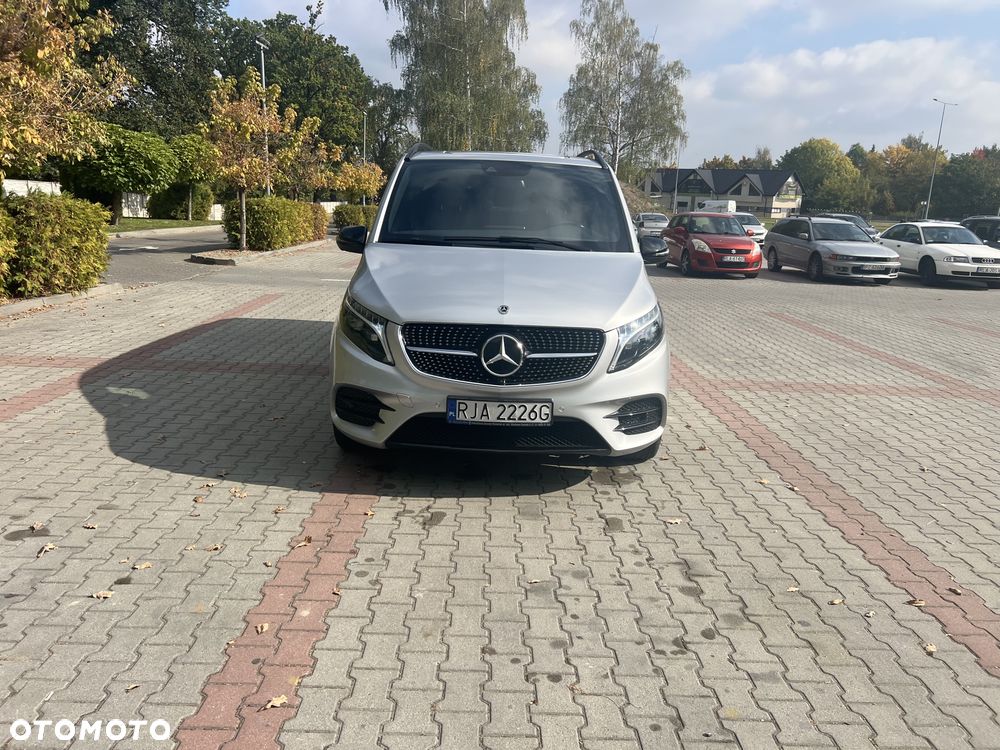 Mercedes-Benz V-Class