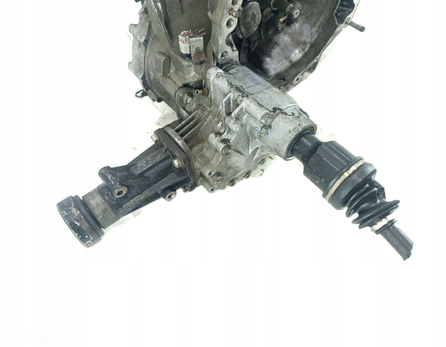 SKRZYNIA BIEGÓW REDUKTOR SUZUKI SWIFT MK6 1.3 P35 4X4 - 4