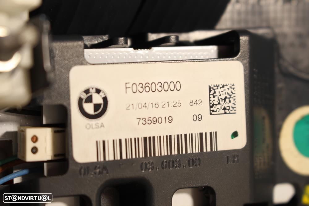 Farolim Esquerdo Bmw 1 (F20)  63217359019 / 7359019 / Mala Condutor Lc - 5