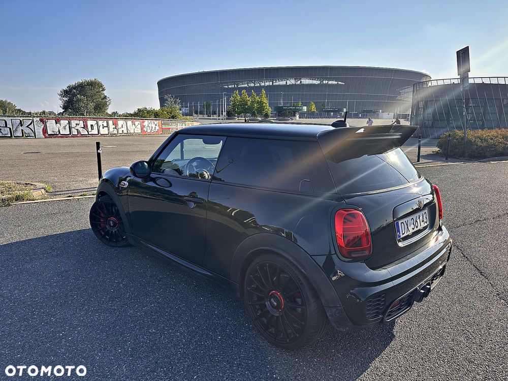 MINI John Cooper Works Essential Trim - 7