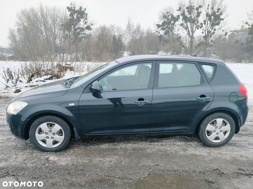 Kia Ceed 1.4 Comfort - 3
