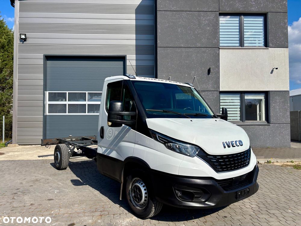 Iveco 35S18 - 1