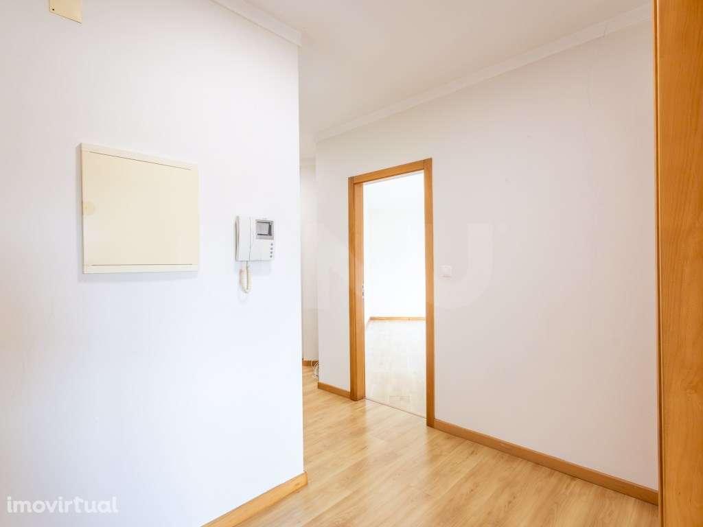 Apartamento T3 com espaço exterior privativo amplo - Grande imagem: 3/53