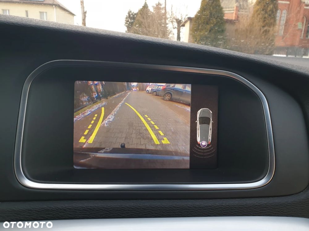 Volvo V40 D3 Inscription - 28