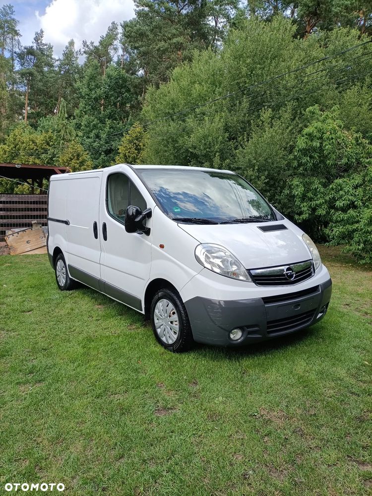 Opel Vivaro - 2