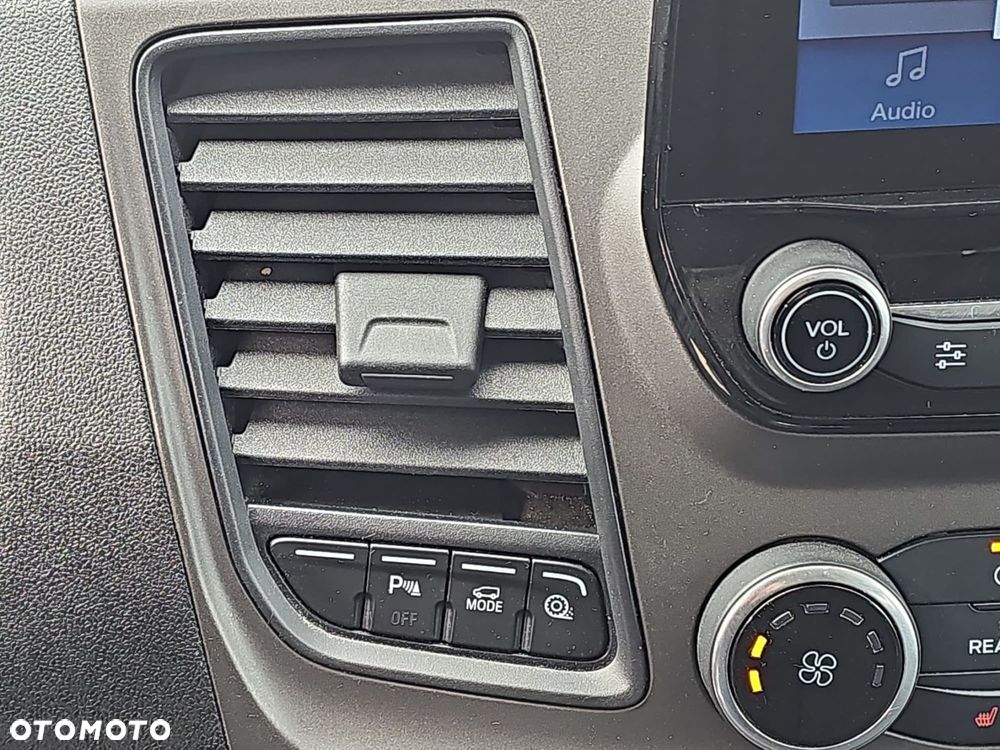 Ford Transit Custom - 27