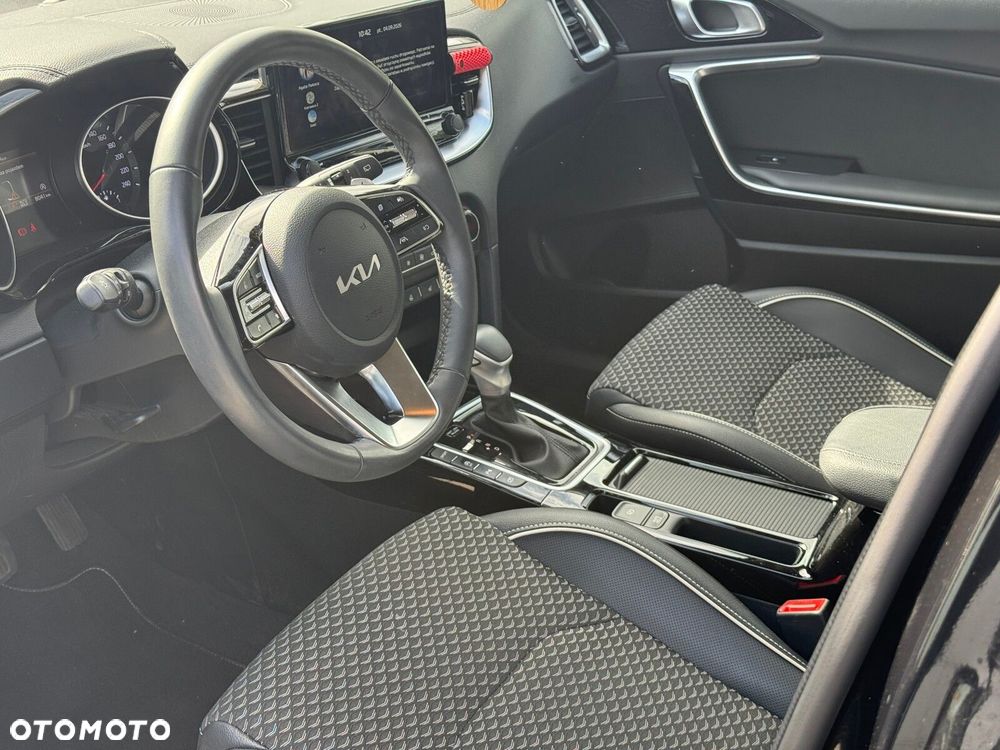 Kia Ceed 1.5 T-GDI Tribute DCT - 3