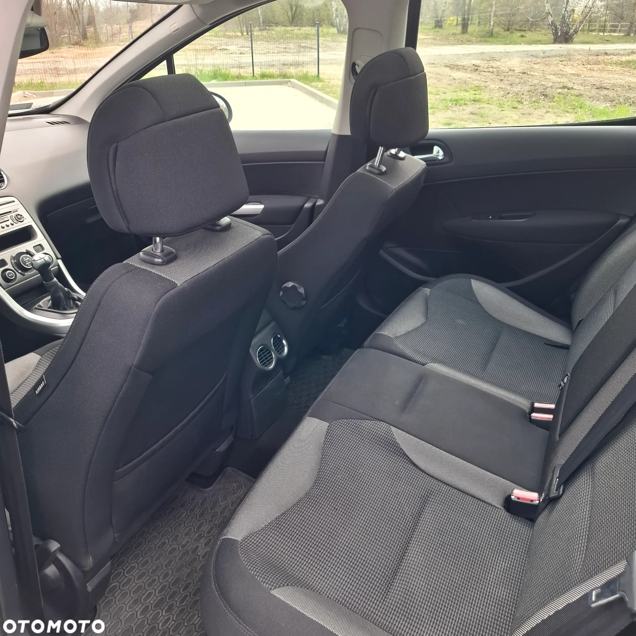 Peugeot 308 HDi FAP 110 Premium - 8