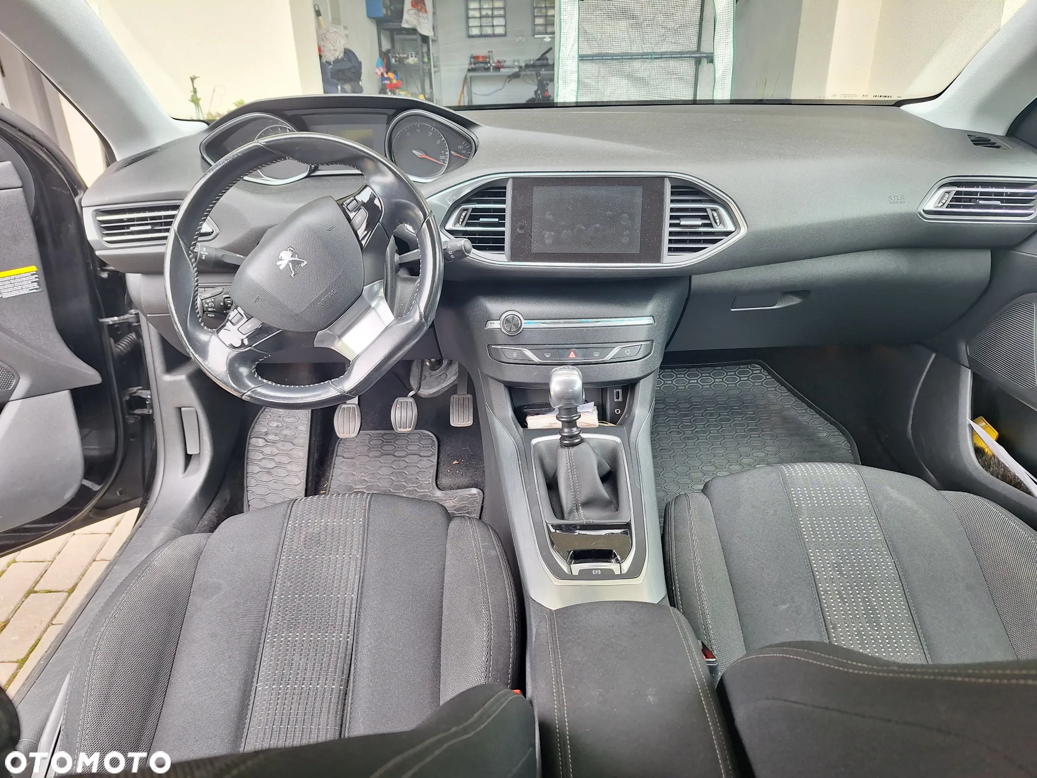 Peugeot 308 1.2 PureTech Allure S&S - 8