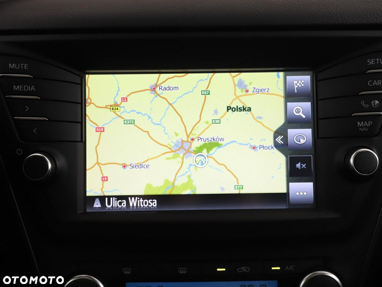 Toyota Avensis Touring Sports 1.8 Multidrive S Edition S+ - 21