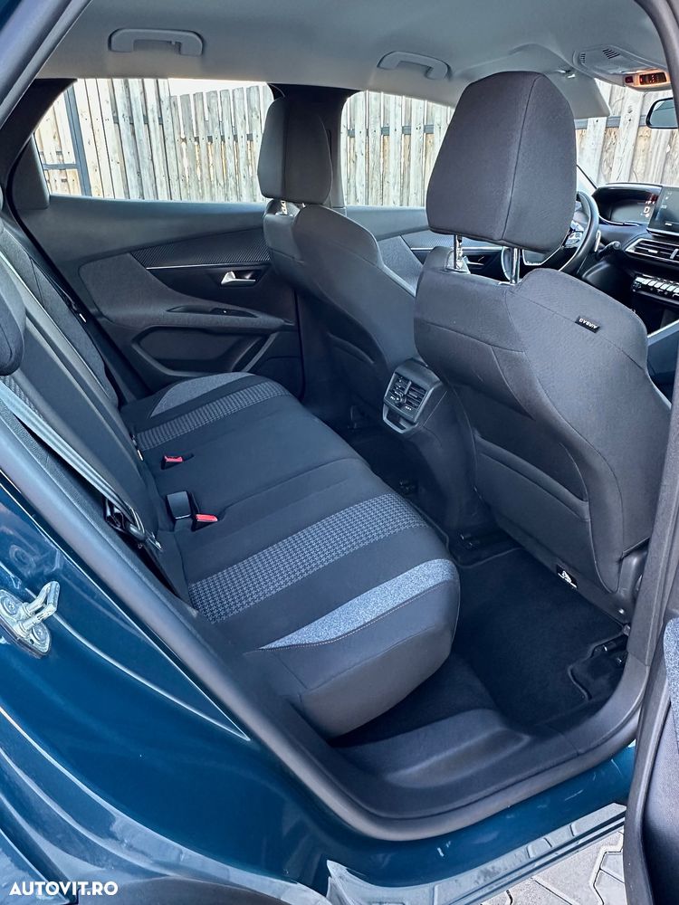 Peugeot 3008 1.5 BlueHDI 130 EAT8 Active Pack - 10