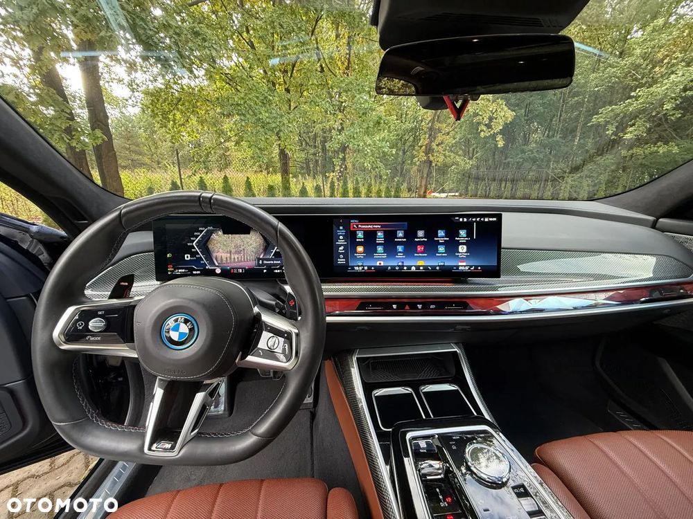 BMW Seria 7 M760e PHEV xDrive sport - 10