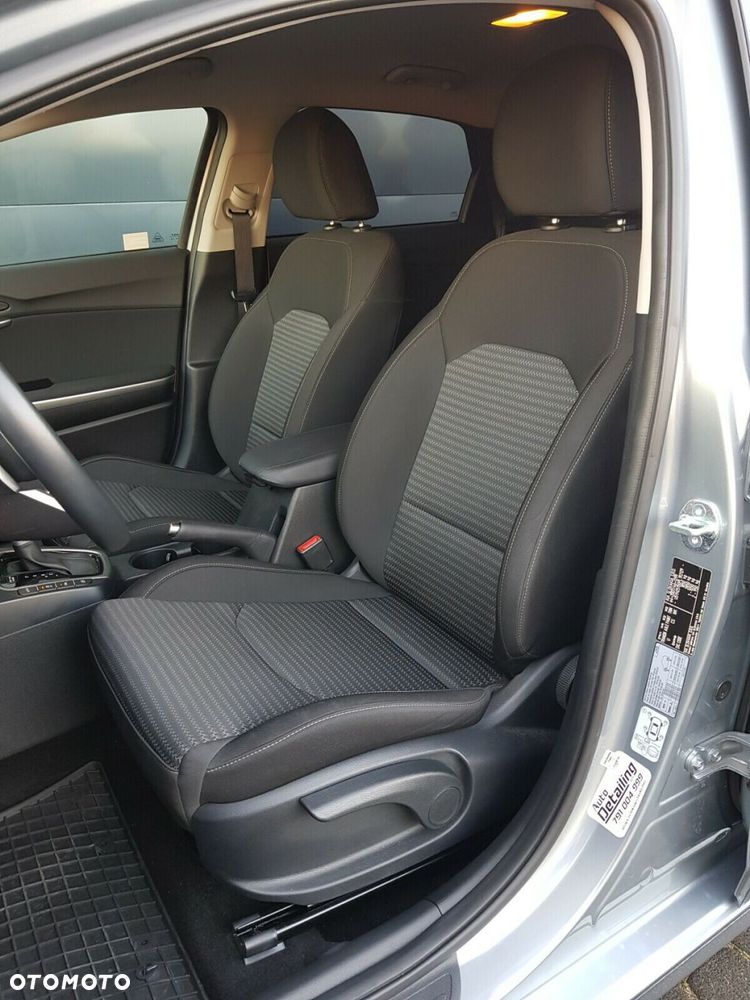 Kia Ceed 1.5 T-GDI M DCT - 16