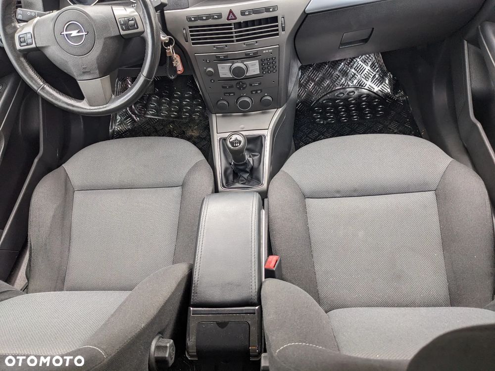 Opel Astra H III 1.9 diesel na części - 11