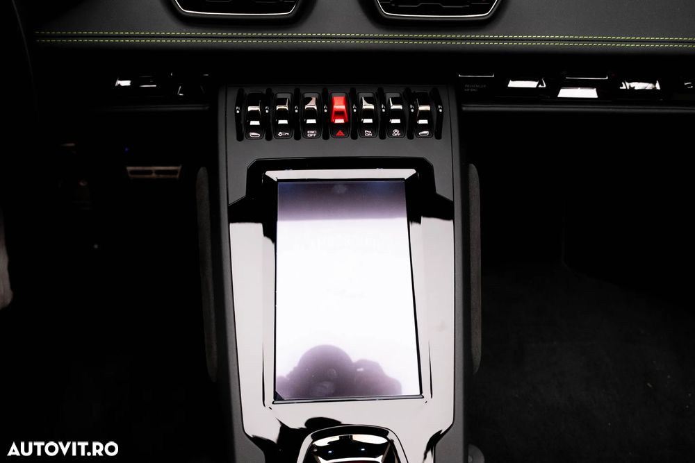 Lamborghini Huracan - 15