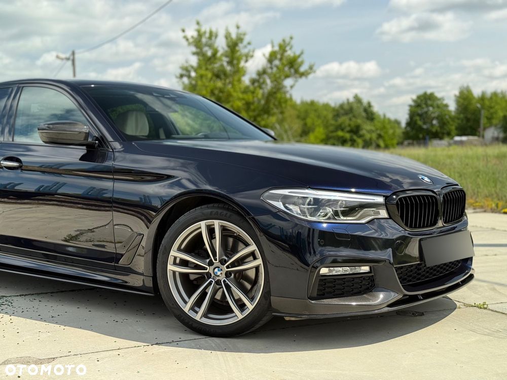 BMW Seria 5 520d xDrive M Sport sport - 40