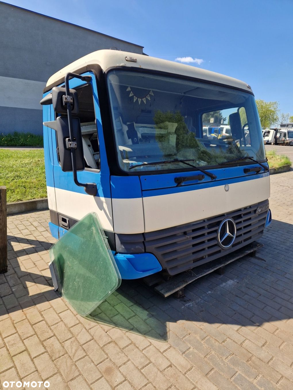 Kabina Dzienna Krótka Budowlana Mercedes Actros MP1 8x4 6x4 6x6 4x4 8x8 8x6 - 3