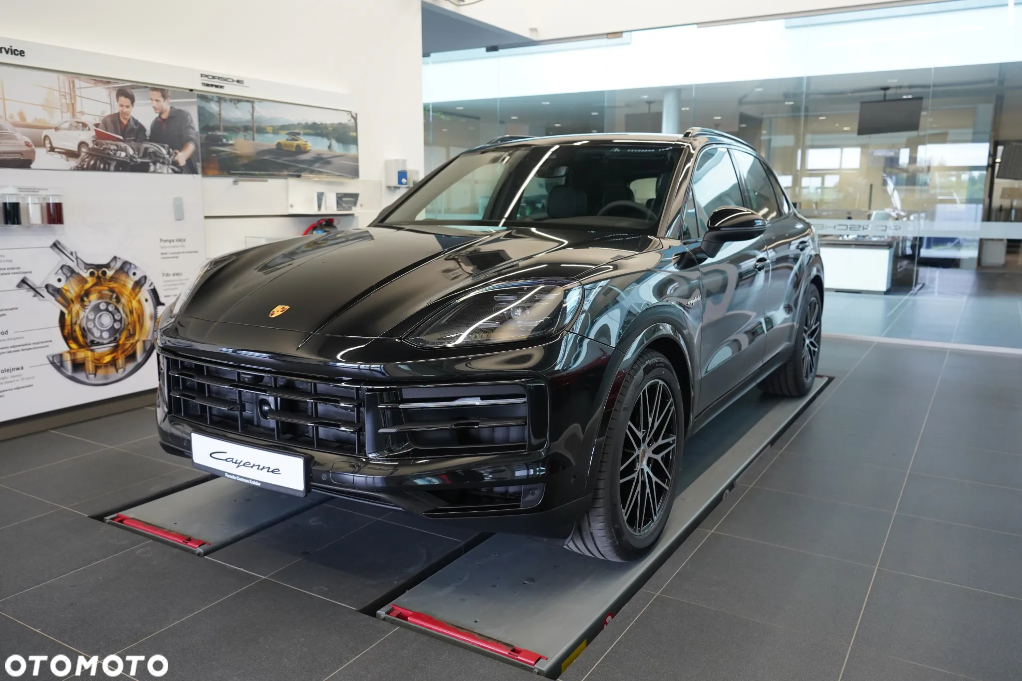 Porsche Cayenne E-Hybrid - 6