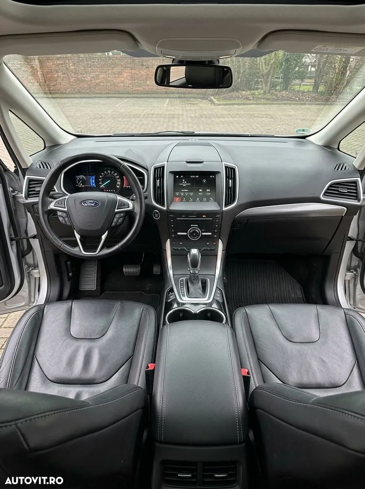 Ford S-Max 2.0 TDCi Powershift Titanium - 2