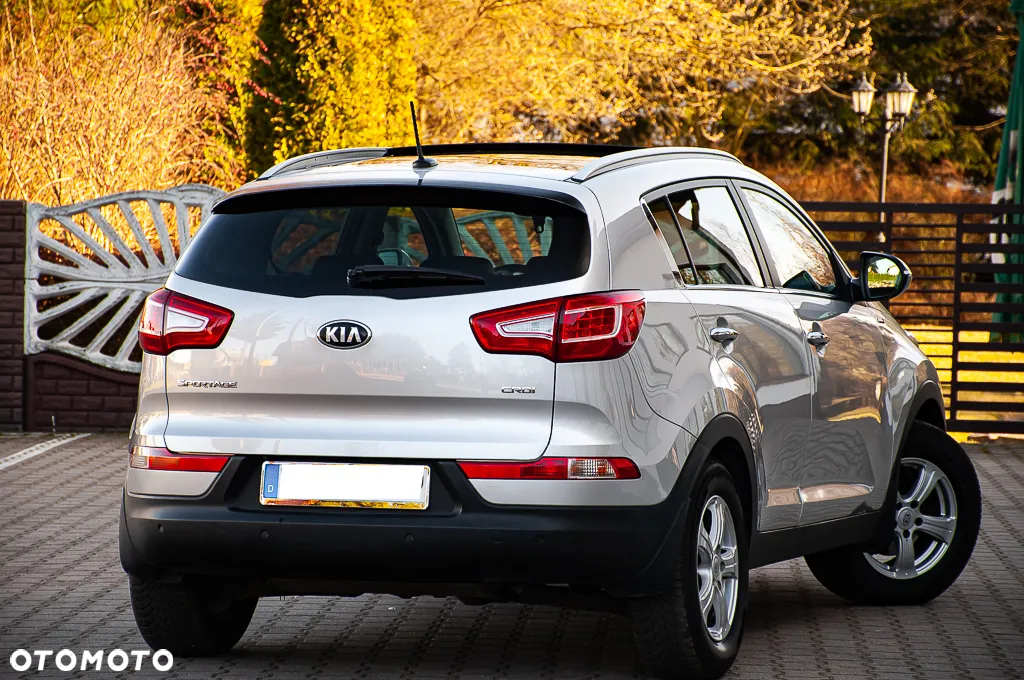 Kia Sportage 2.0 CRDI 4WD Automatik Dream-Team Edition - 15